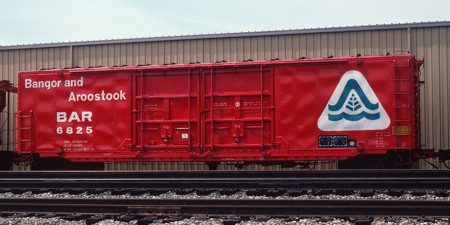 DECALS: Bangor and Aroostoook 50' General American Double-Plug Door Boxcar, Rebuilt Red